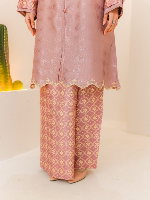 Kurung Sulaman Cinta (ROSE GOLD) - Image 2